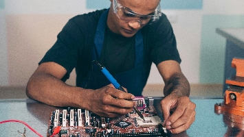 How do you build your own gaming PC