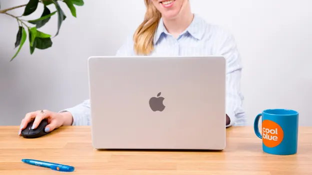 How do you choose an Apple MacBook?